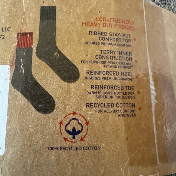 NWT Thermal Socks by Hot Feet-2 pair of Men's All-Weather Heavy Duty Crew Socks - Picture 5 of 9